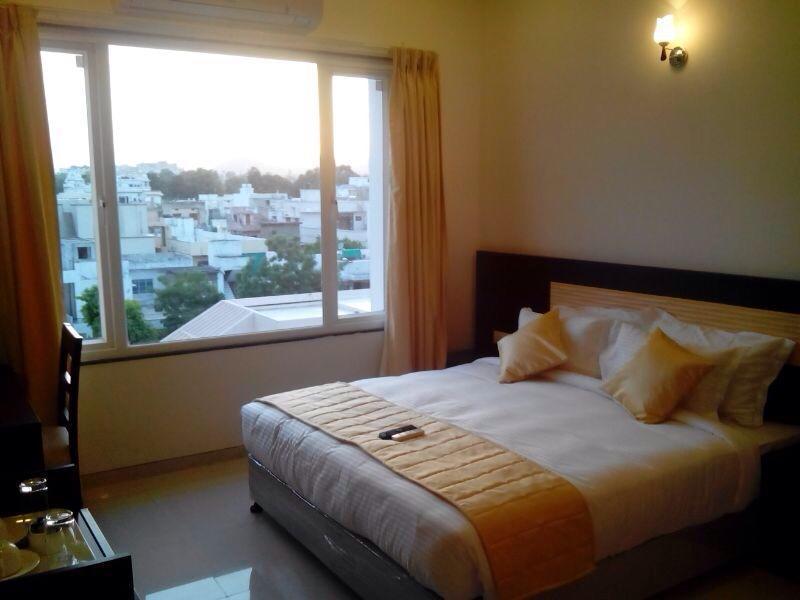 Jagat Villa Udaipur Bagian luar foto